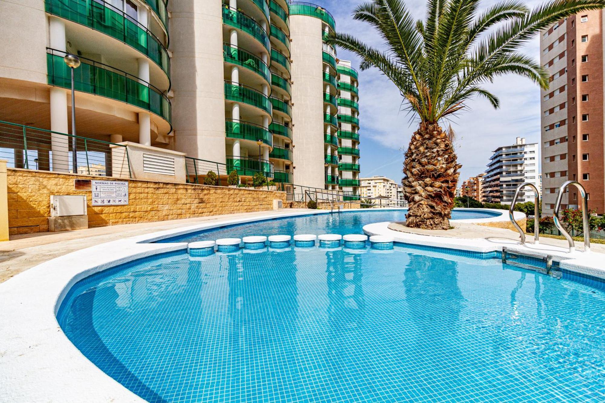 Apartment Vilapark With Pool, Free Parking, Terrace, Beach 베니돔 외부 사진