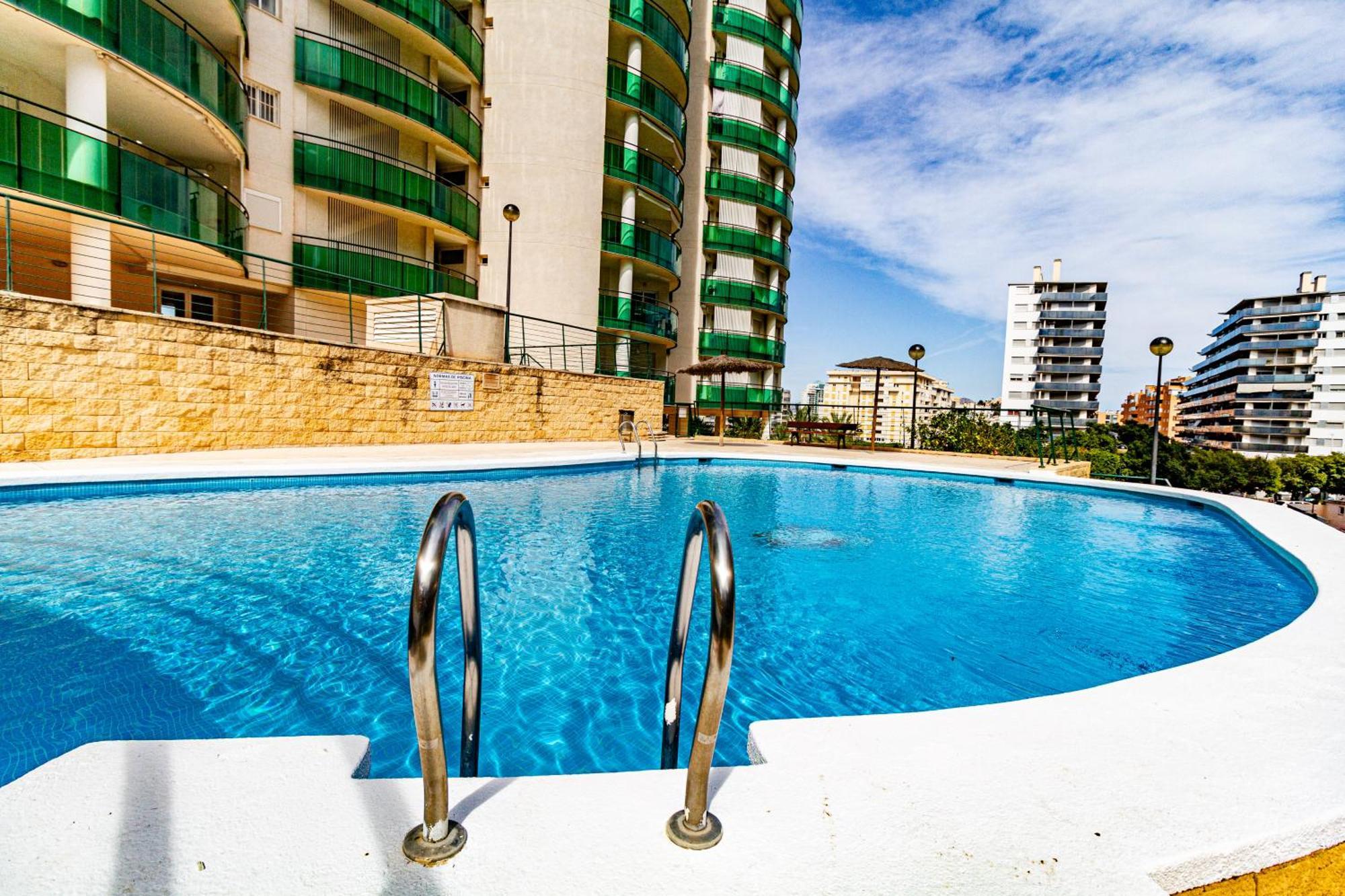 Apartment Vilapark With Pool, Free Parking, Terrace, Beach 베니돔 외부 사진